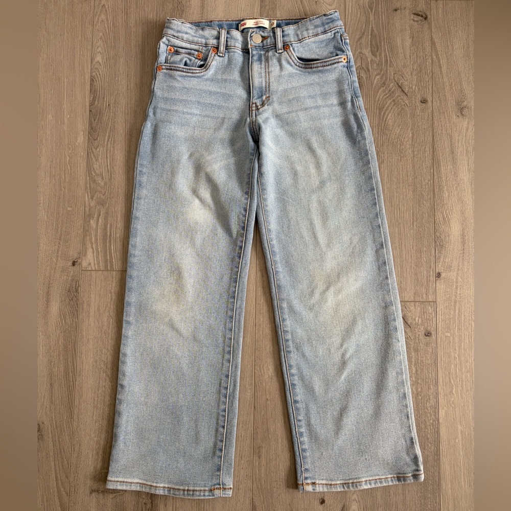 Levi’s Wide Leg Girls Jean size 10